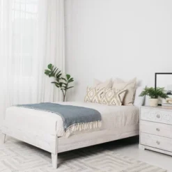 Paxberry Platform Bed Whitewash - Signature Design By Ashley 21 Paxberry Platform Bed Whitewash - Signature Design By Ashley -Furniture Shop GUEST 3d2ae9ee d238 4854 82b5 21f0459116e7